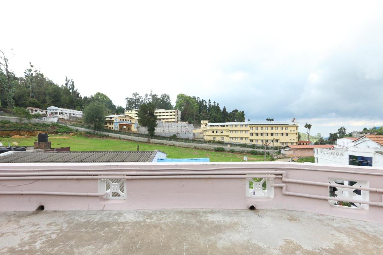 Oyo 13807 Hotel Gurupriya كوديكانال المظهر الخارجي الصورة