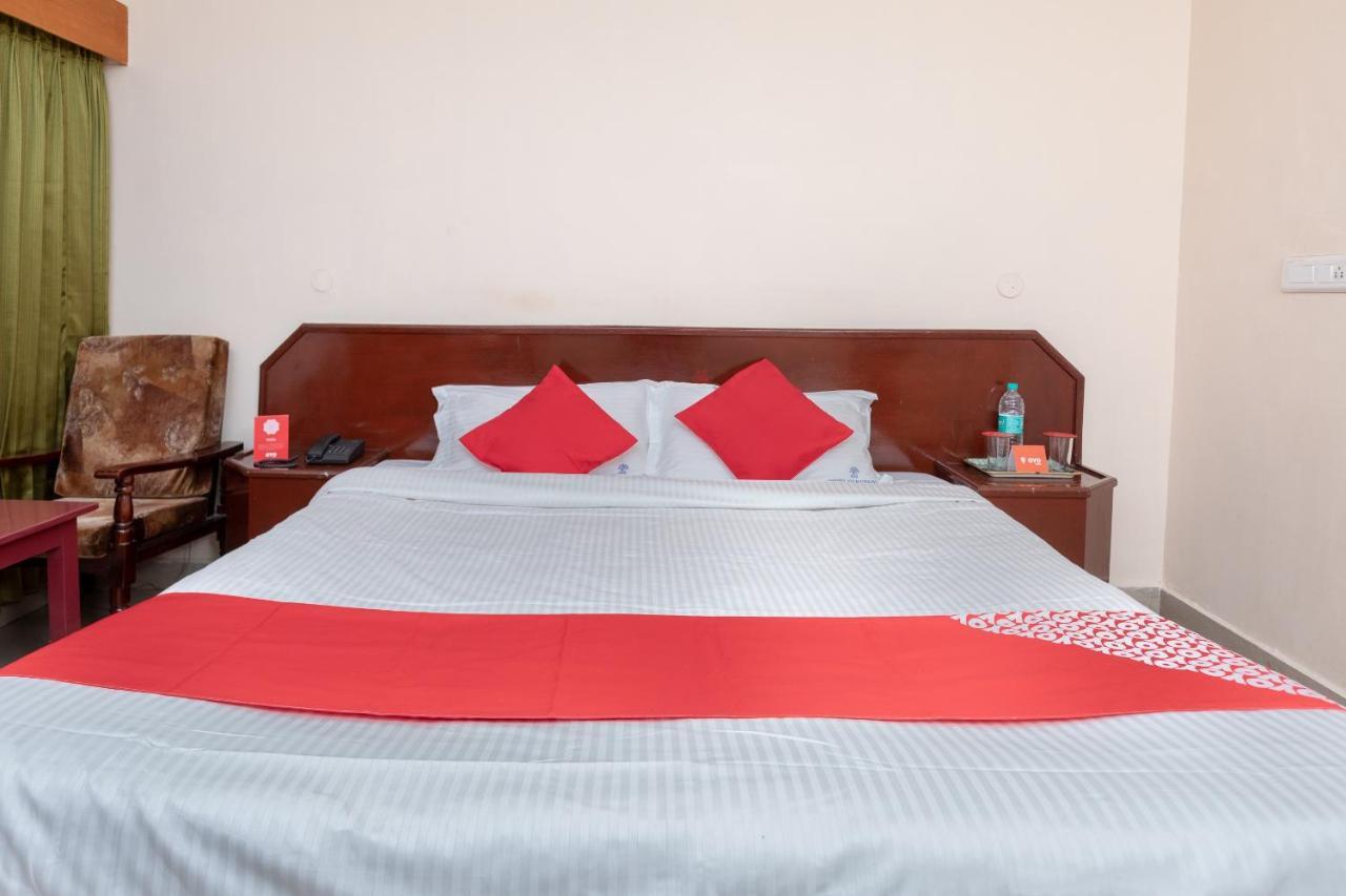 Oyo 13807 Hotel Gurupriya كوديكانال المظهر الخارجي الصورة