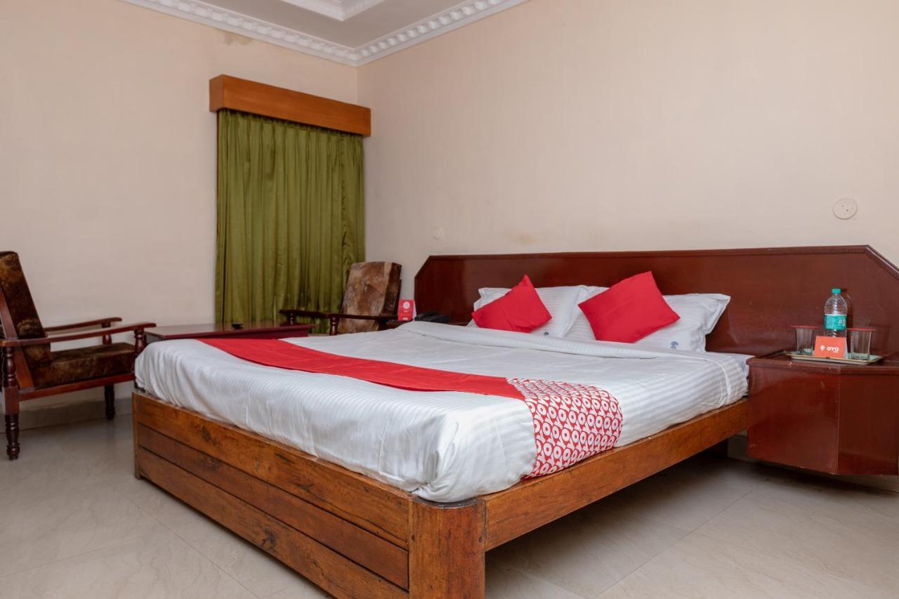Oyo 13807 Hotel Gurupriya كوديكانال المظهر الخارجي الصورة