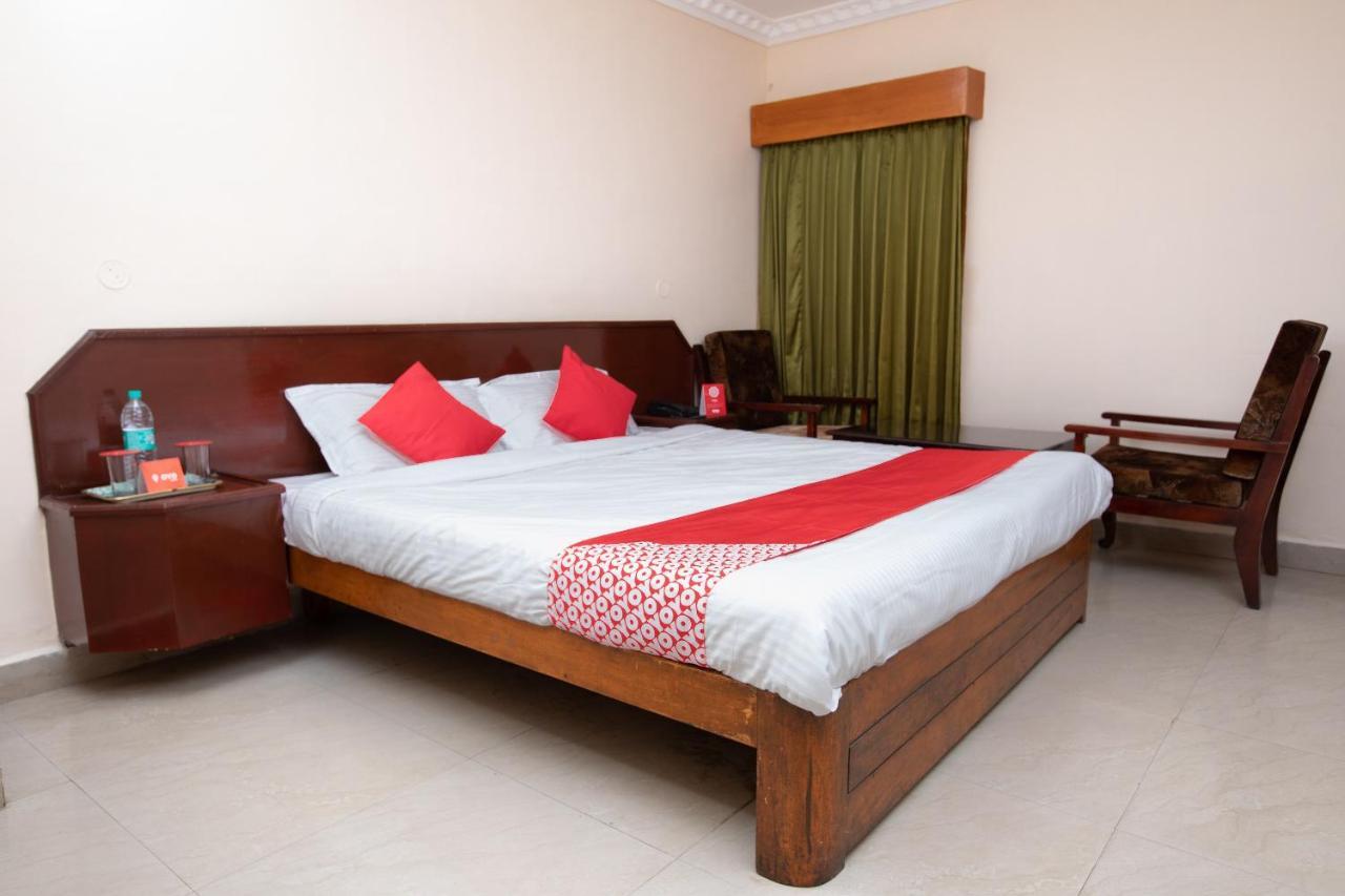Oyo 13807 Hotel Gurupriya كوديكانال المظهر الخارجي الصورة